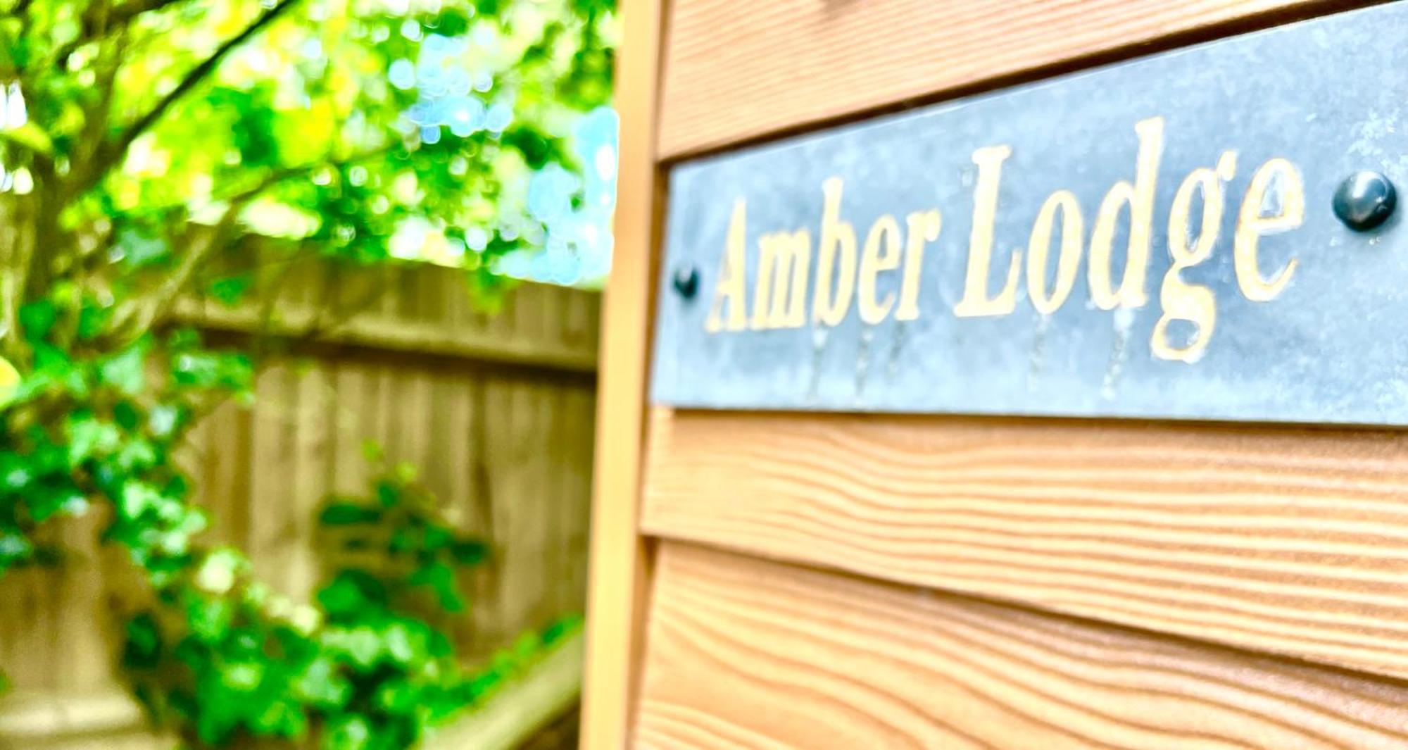Amber Lodge Hickstead-A Burgess Hill Exterior photo